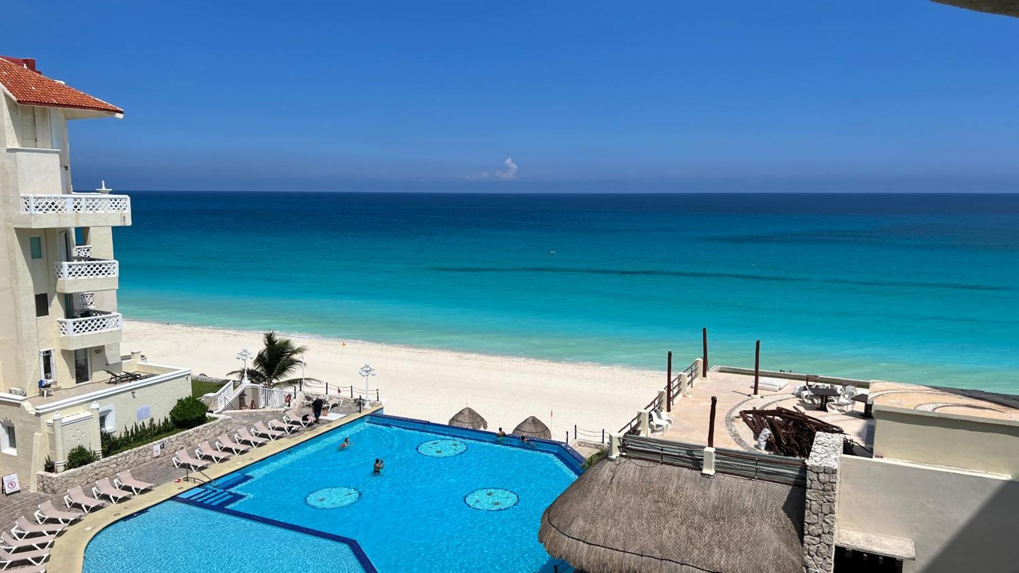 Ova Apartments Cancun Exterior photo