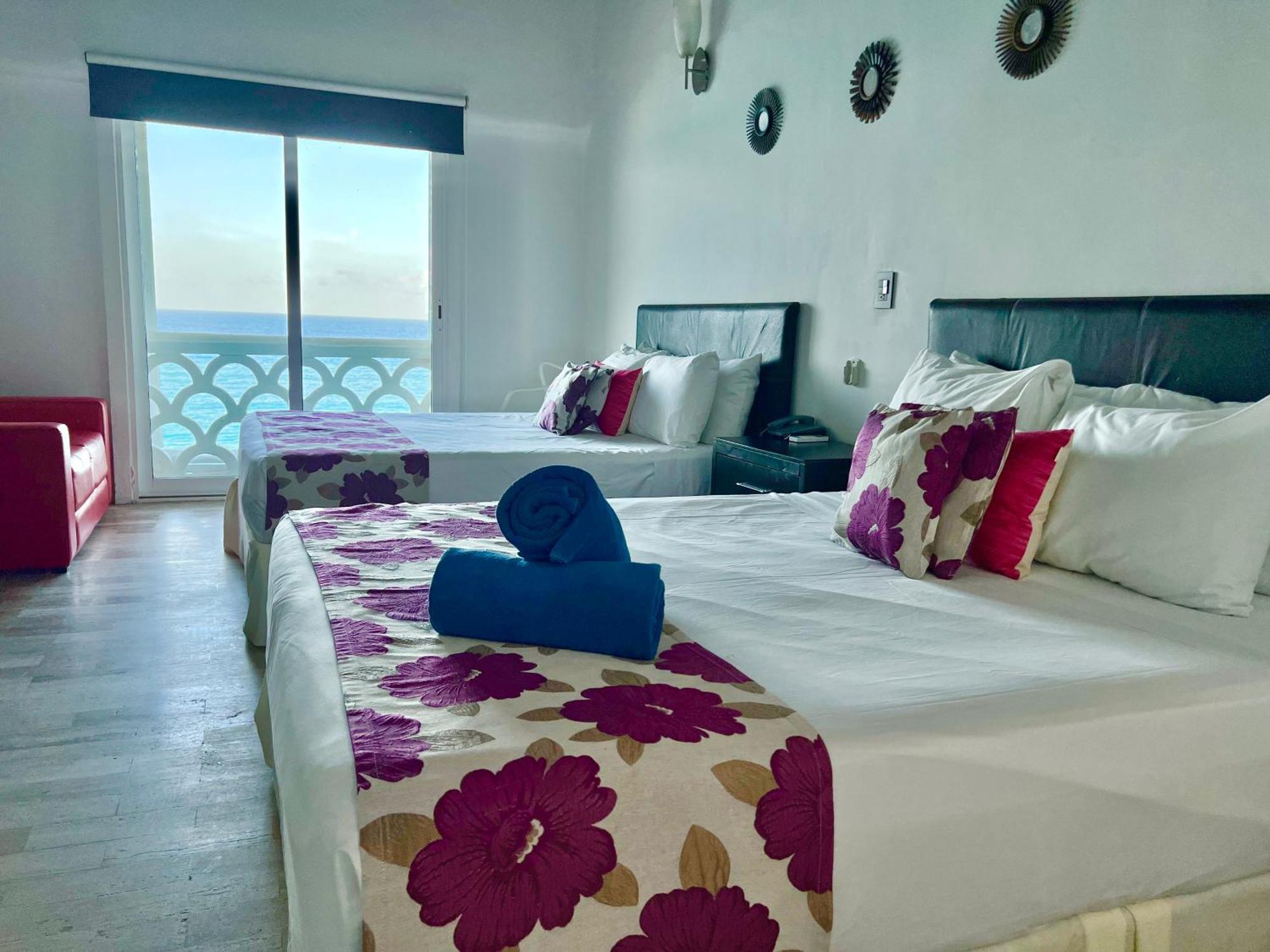 Ova Apartments Cancun Exterior photo