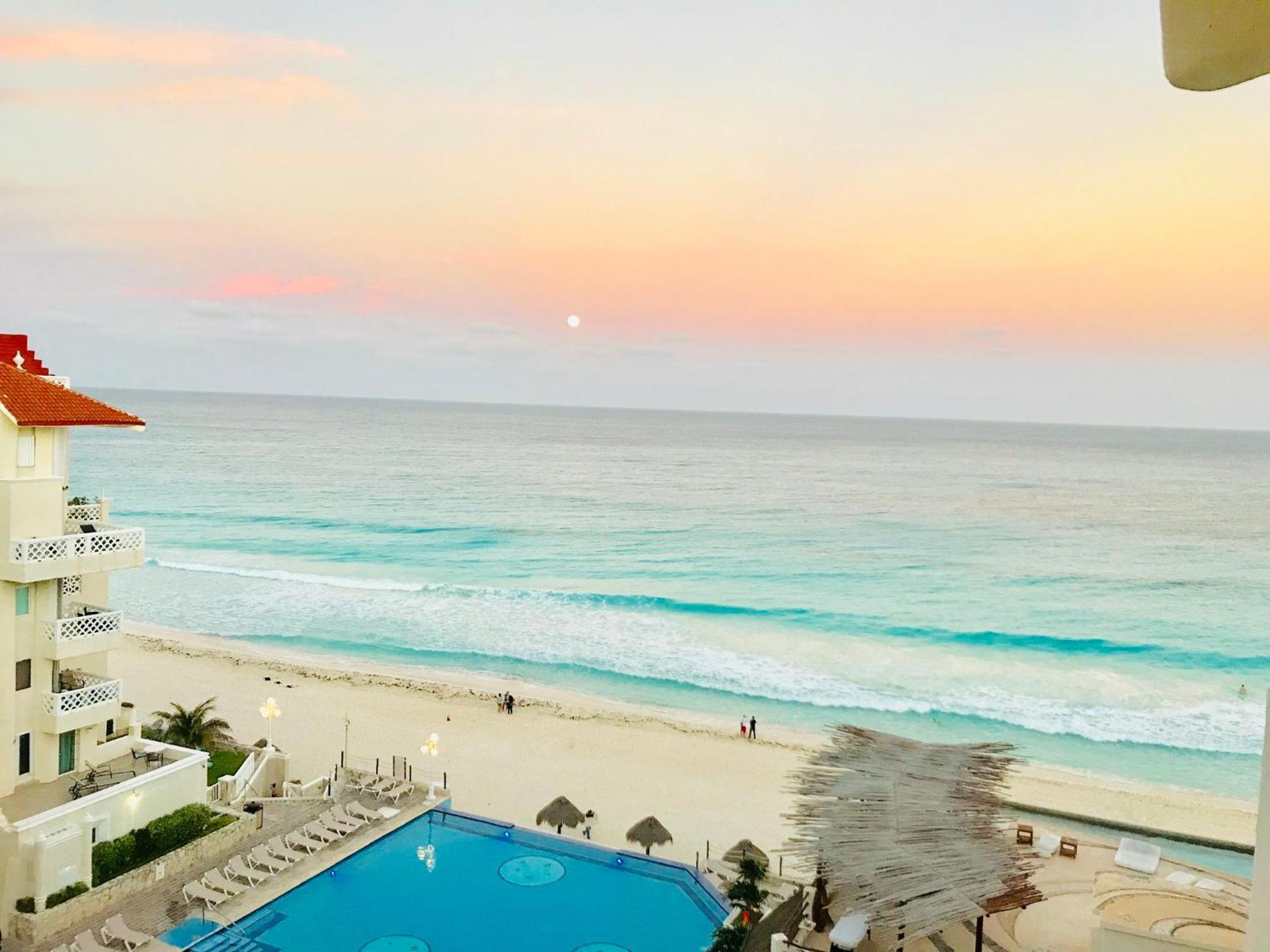 Ova Apartments Cancun Exterior photo