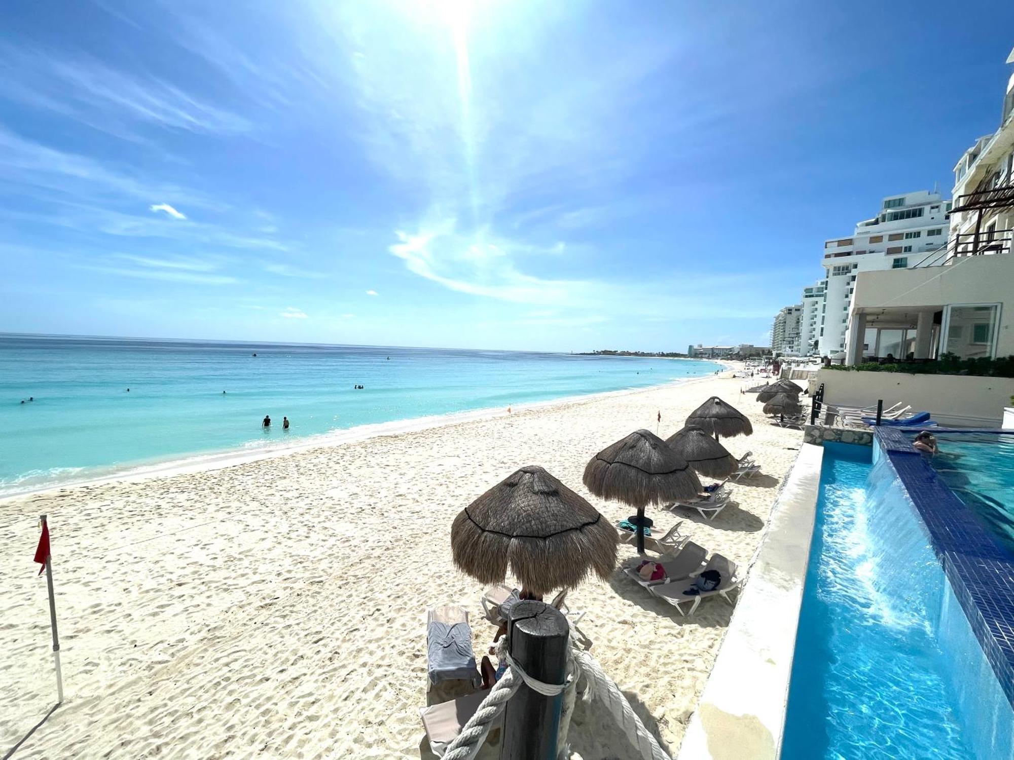 Ova Apartments Cancun Exterior photo