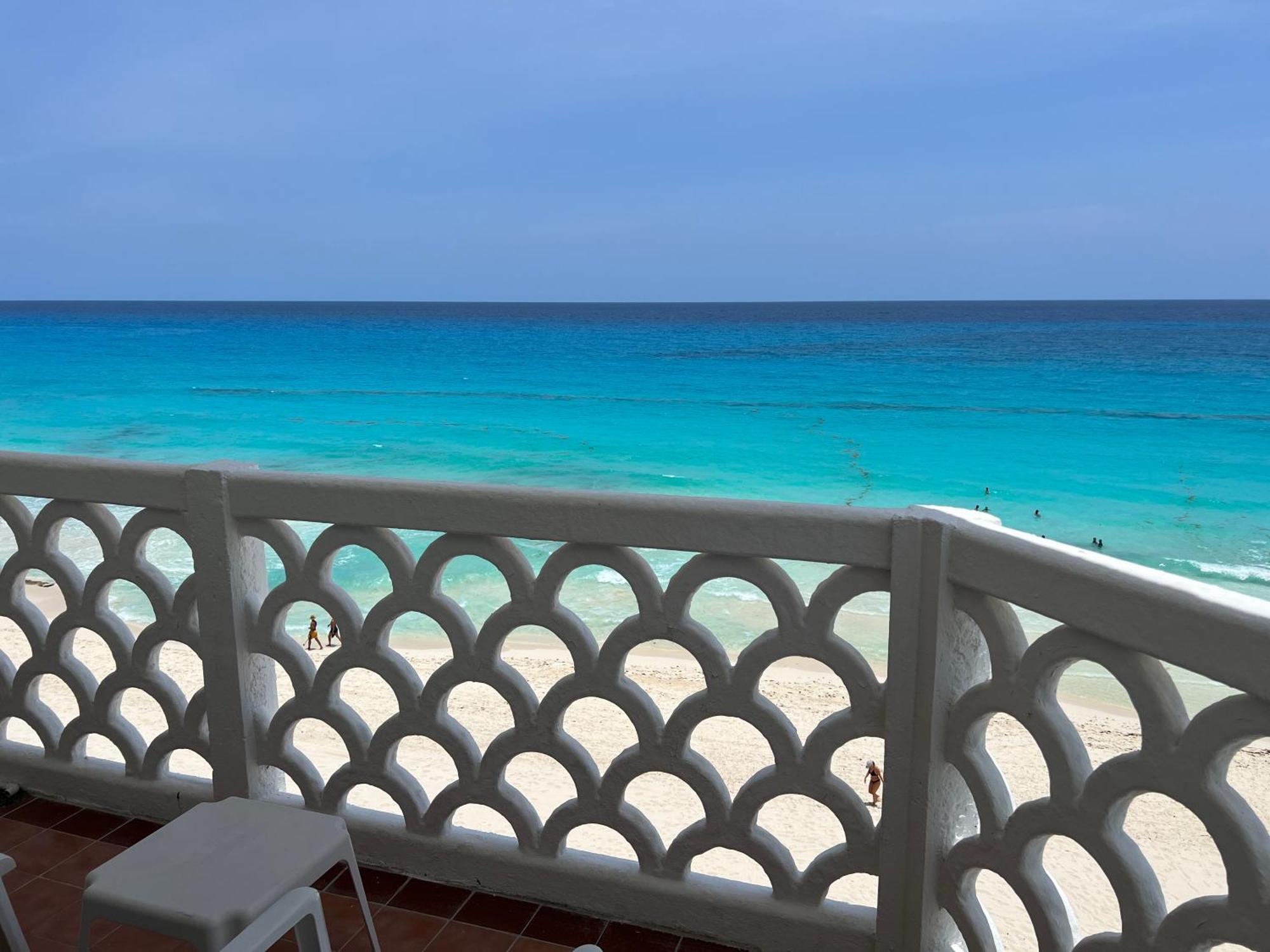 Ova Apartments Cancun Exterior photo